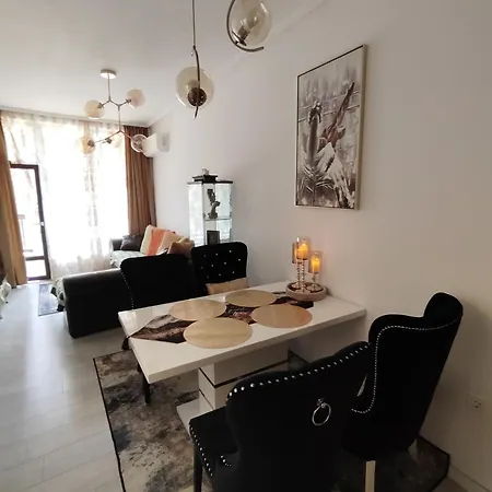 Gold Infinity Apartman