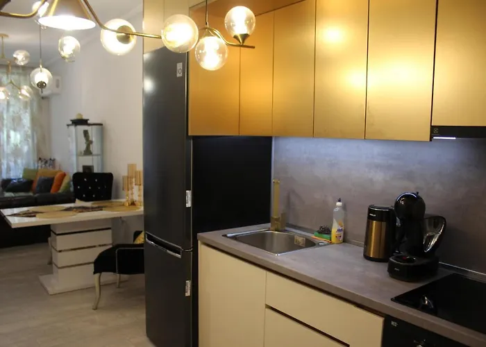 Gold Infinity דירה *