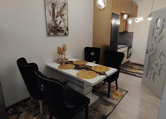 Gold Infinity דירה ולינגראד