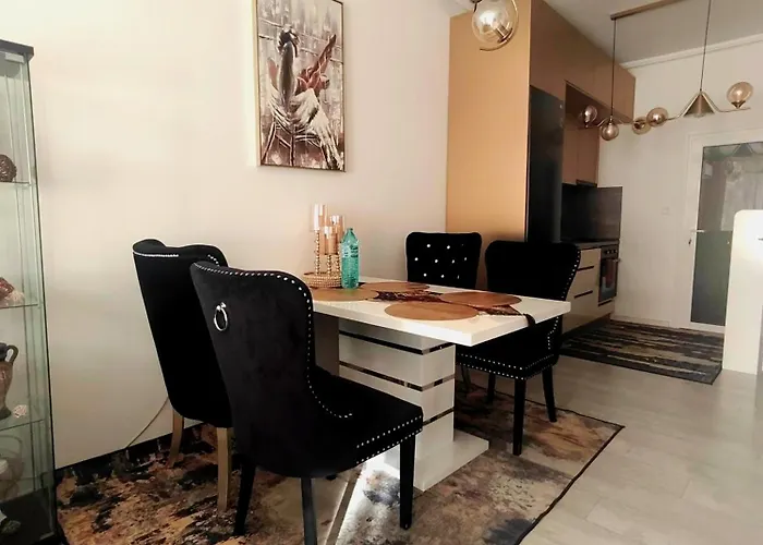 Gold Infinity דירה ולינגראד